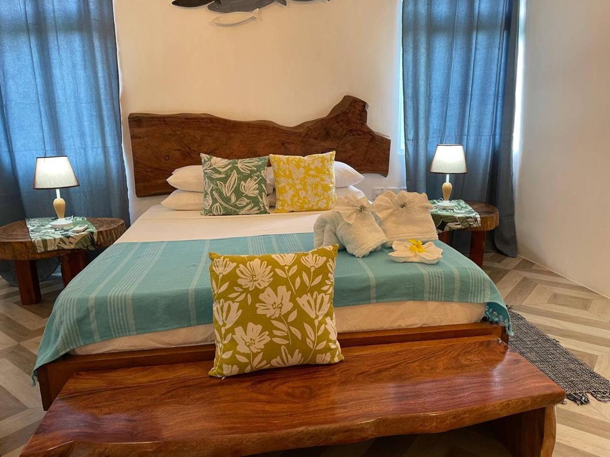 Milles Montagnes Residence อองซ์รอแยล ภายนอก รูปภาพ