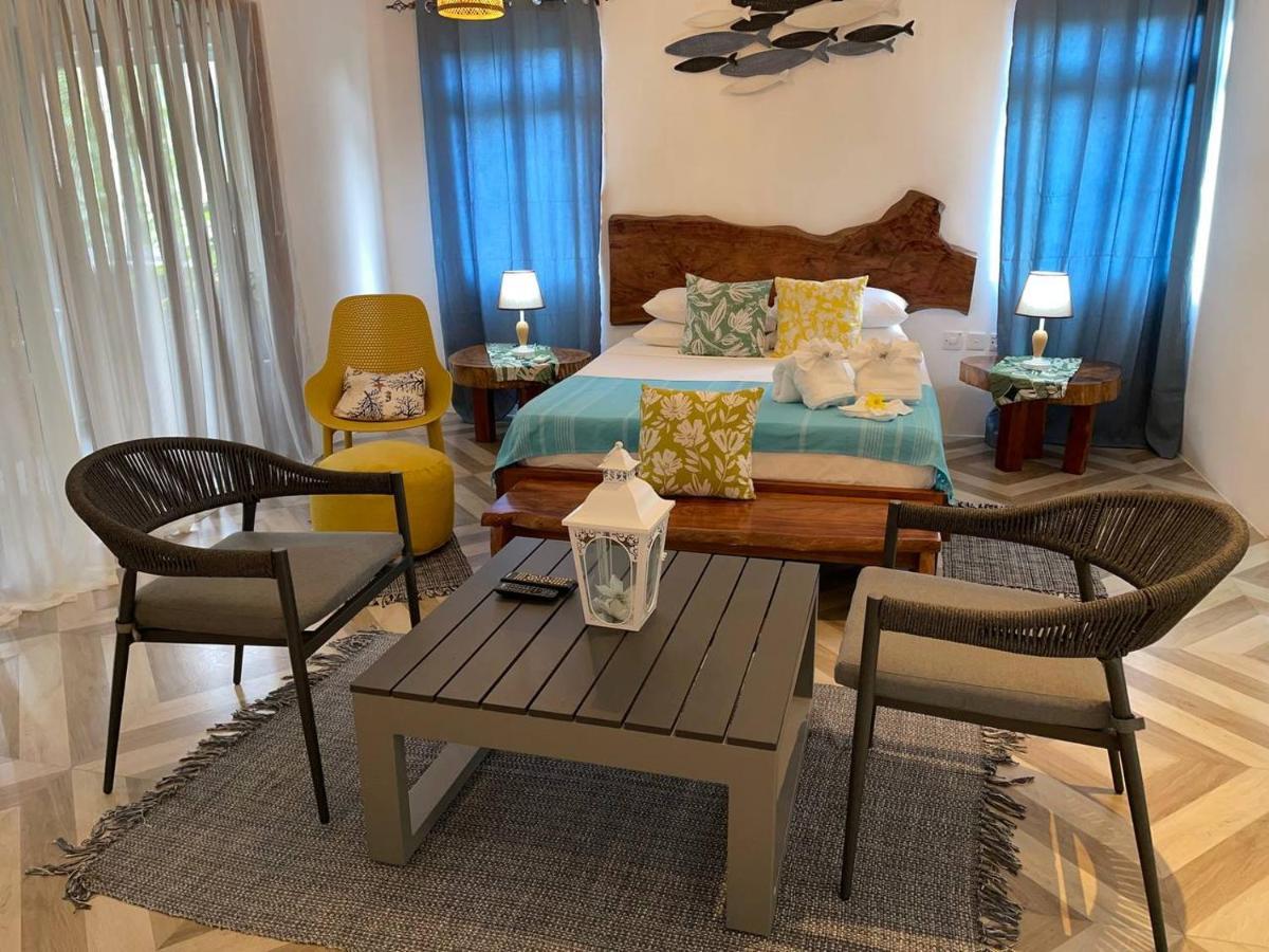 Milles Montagnes Residence อองซ์รอแยล ภายนอก รูปภาพ